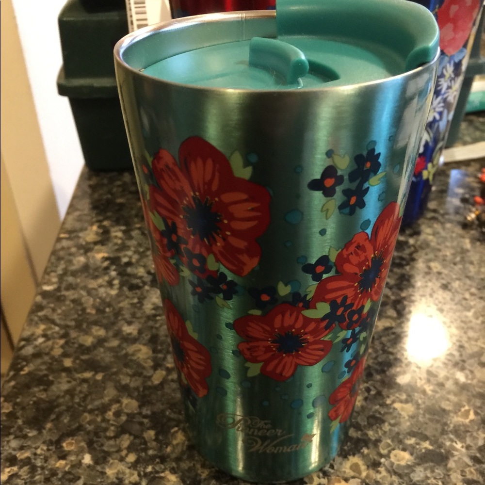Pioneer woman stainless cup